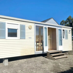 Habitation mobile moderne 40 pieds  avec terrasse intégrée –