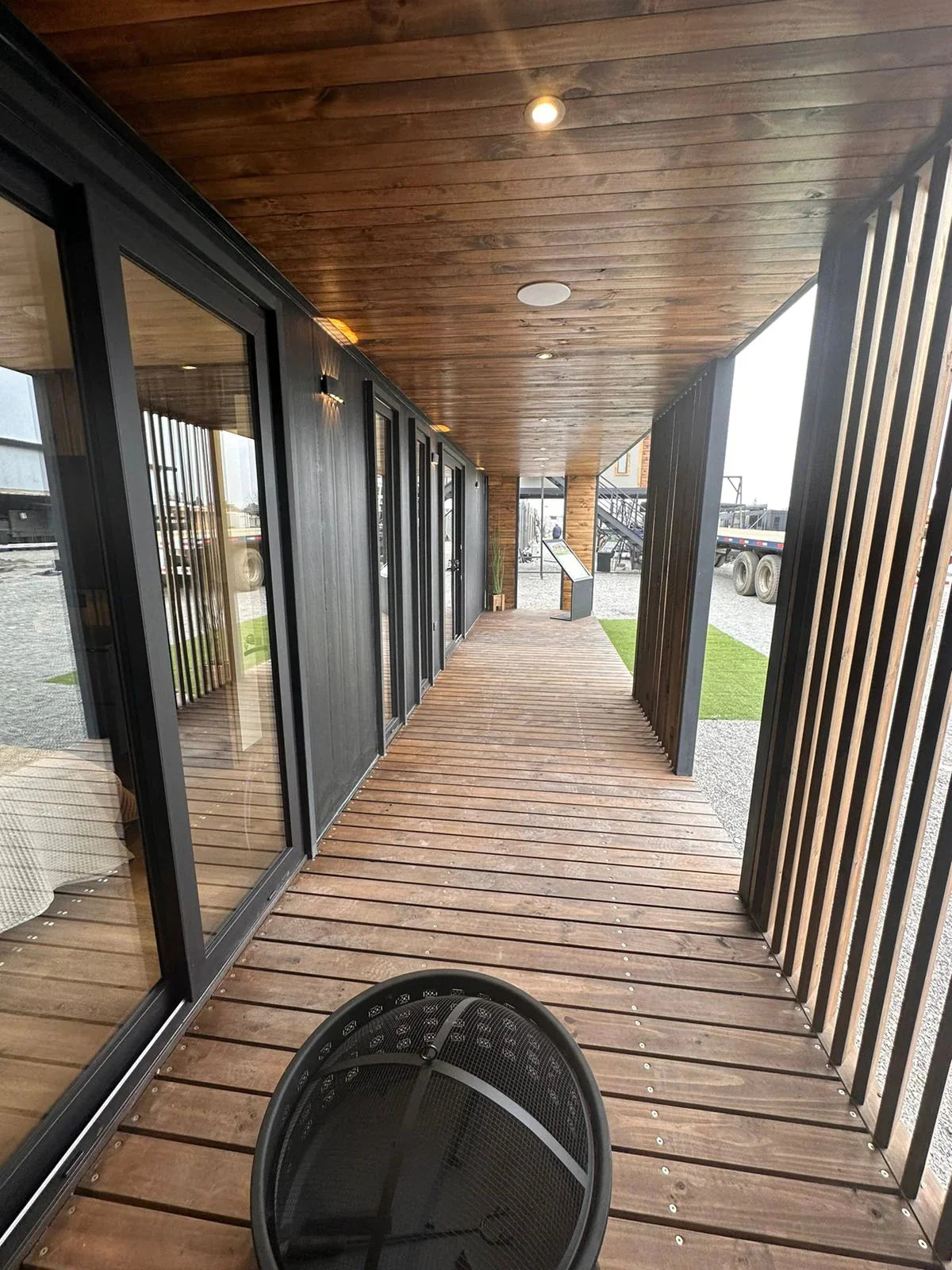 Module habitable SURF BOX 53 pieds – design contemporain et confort premium – Image 8