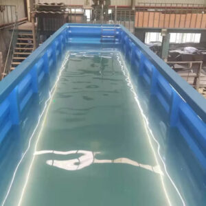Piscine Conteneur 11 Metre All Season – vitrée et chauffée avec espace détente