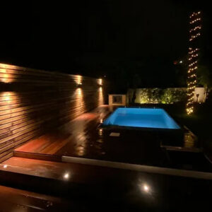 Piscine préfabriquée en Conteneur – longueur 5m, surface de nage 10 m²